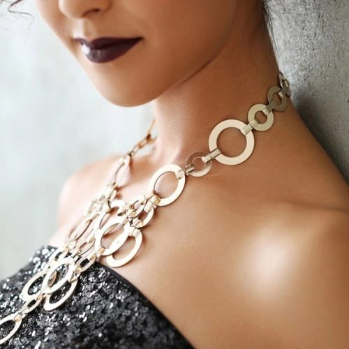 Gold Necklace Circle